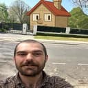 ALONHOUSE